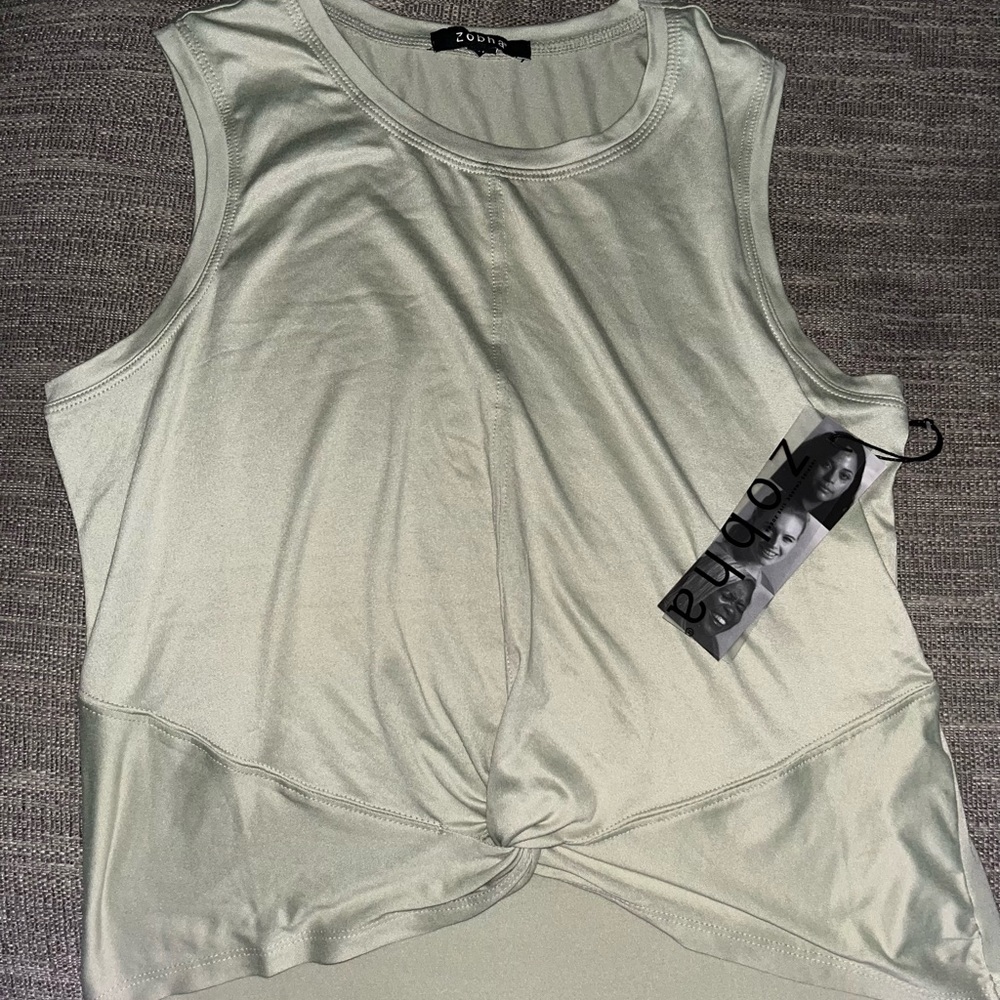 Zohba Twist crop top L